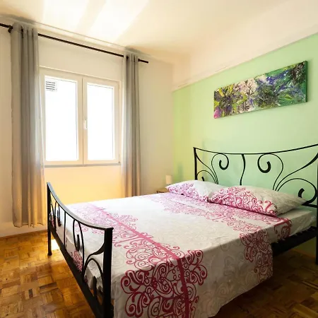 公寓 Simplistic In Rogoznica Near Sea Beach *
