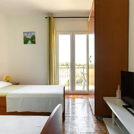 公寓 Simplistic In Rogoznica Near Sea Beach 罗戈兹尼察