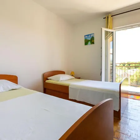 公寓 Simplistic In Rogoznica Near Sea Beach